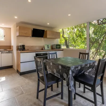 Rez-villa 75m² Piscine Parking * Saint-Raphaël